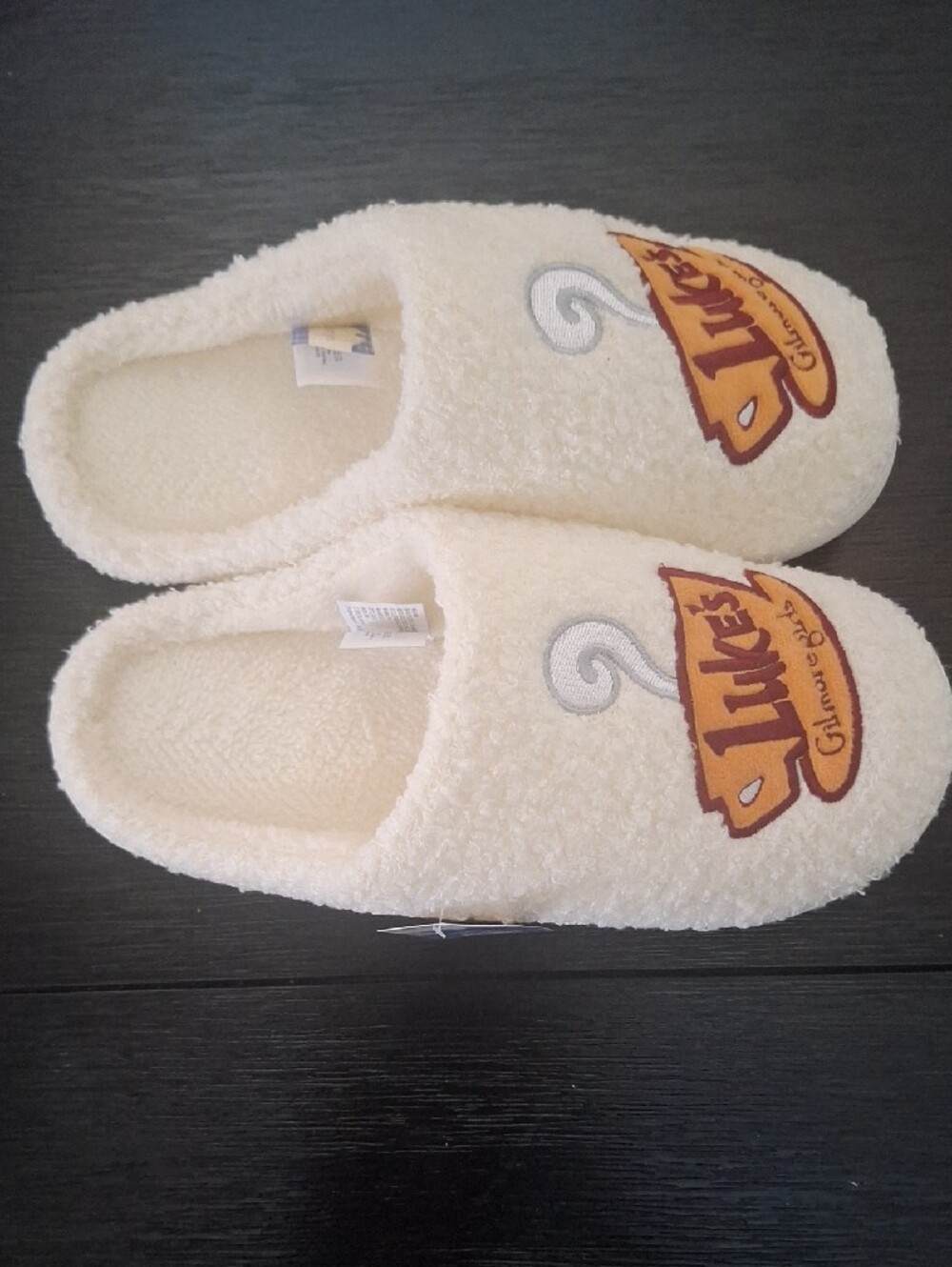 Gilmore Girls Luke's Cream L-xl  9/10  Slip-On Slippers - Picture 2 of 5